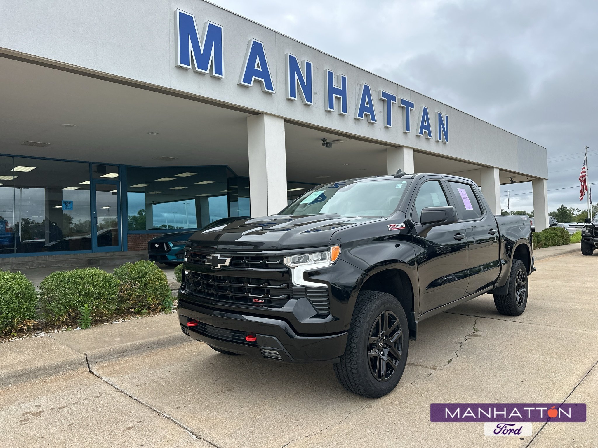 Used 2025 Black Chevrolet LT Trail Boss image 1