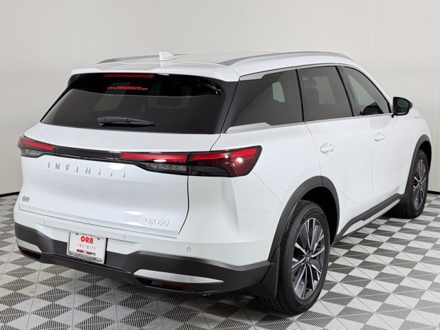 New 2026 RADIANT WHITE INFINITI Luxe FWD image 8