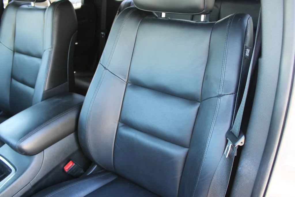 Used 2021 Silver Jeep Limited image 19