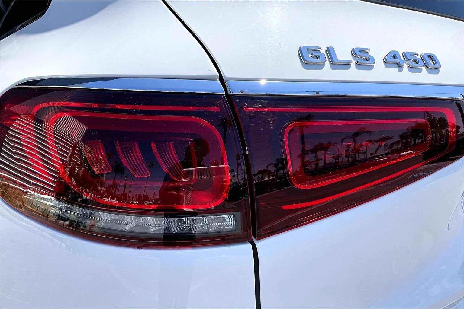 Used 2023  Mercedes-Benz GLS 450 image 30
