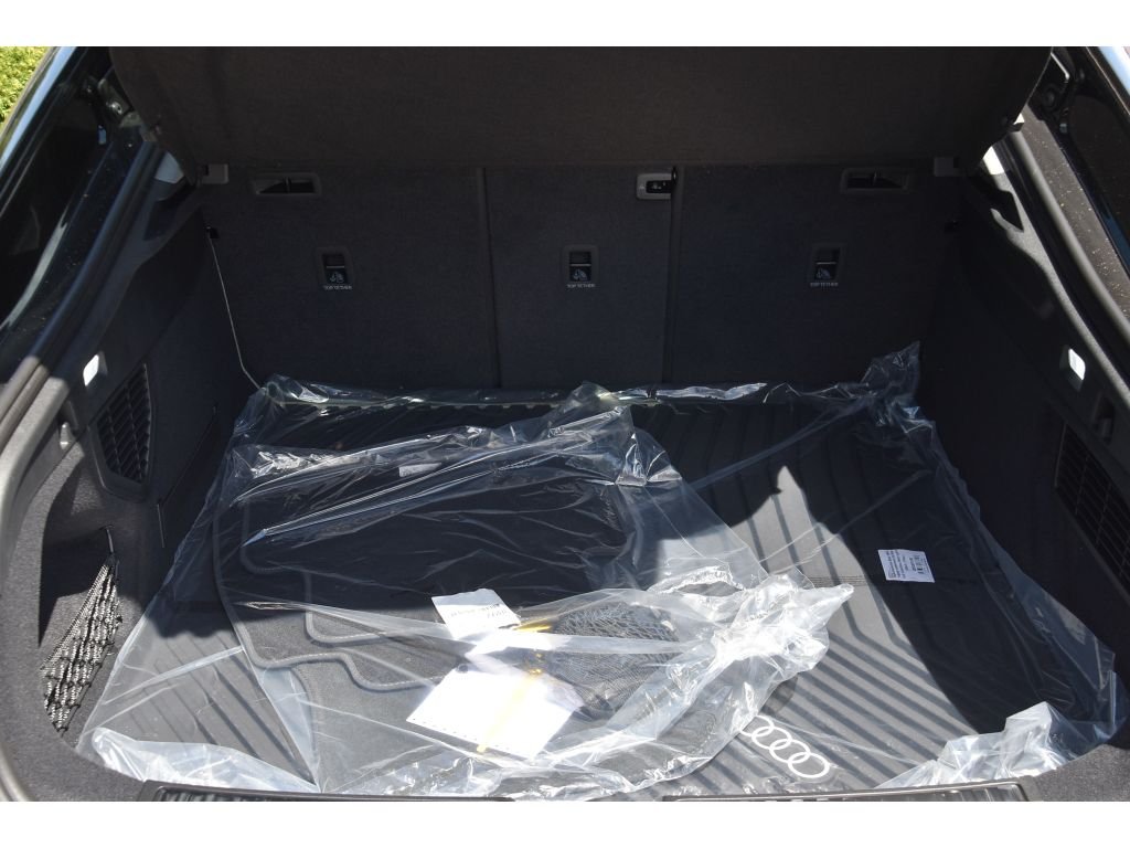 Used 2025 Mythos Black Metallic Audi Premium Plus image 23