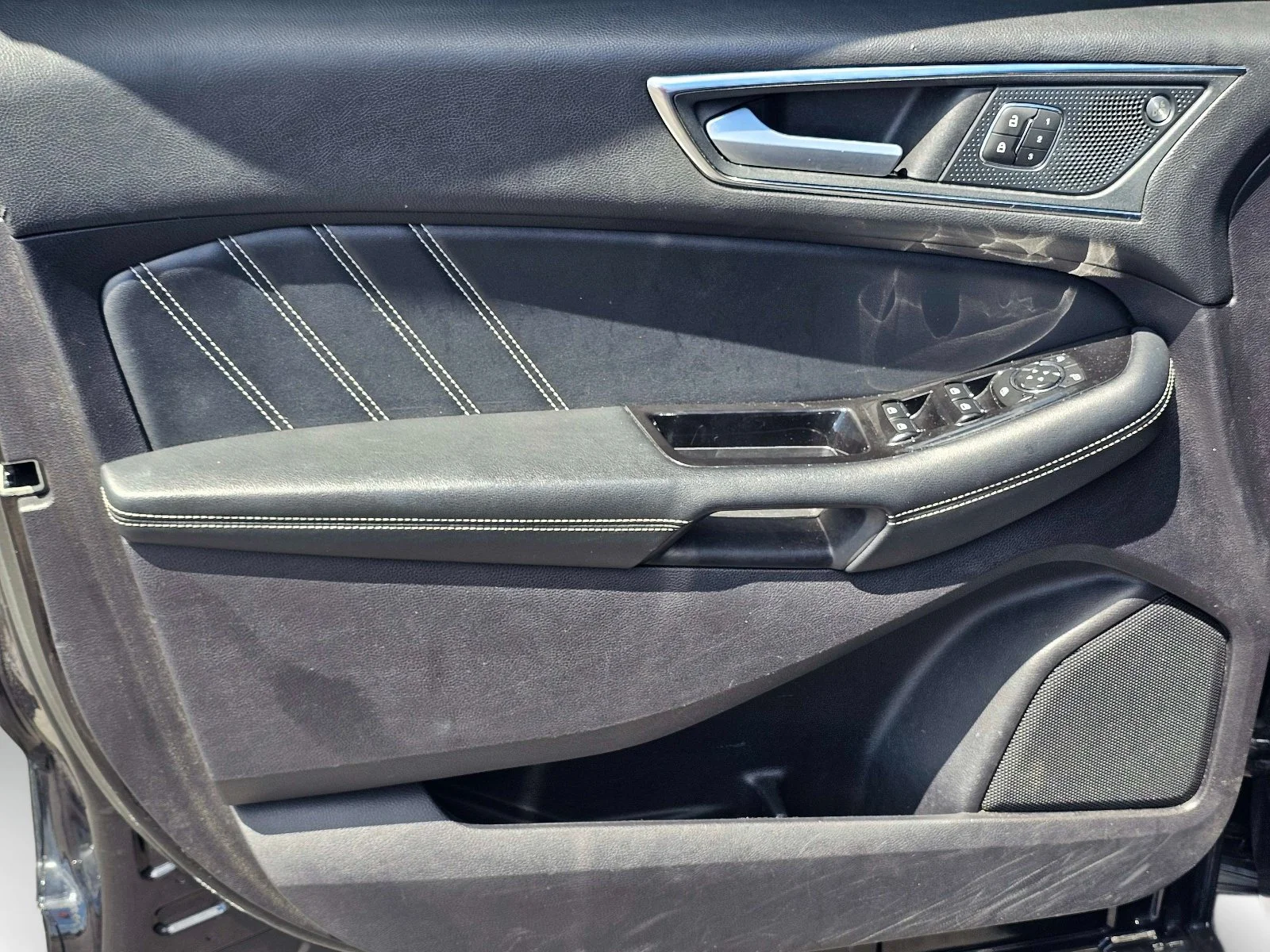 Used 2019 Black Metallic Ford ST image 15
