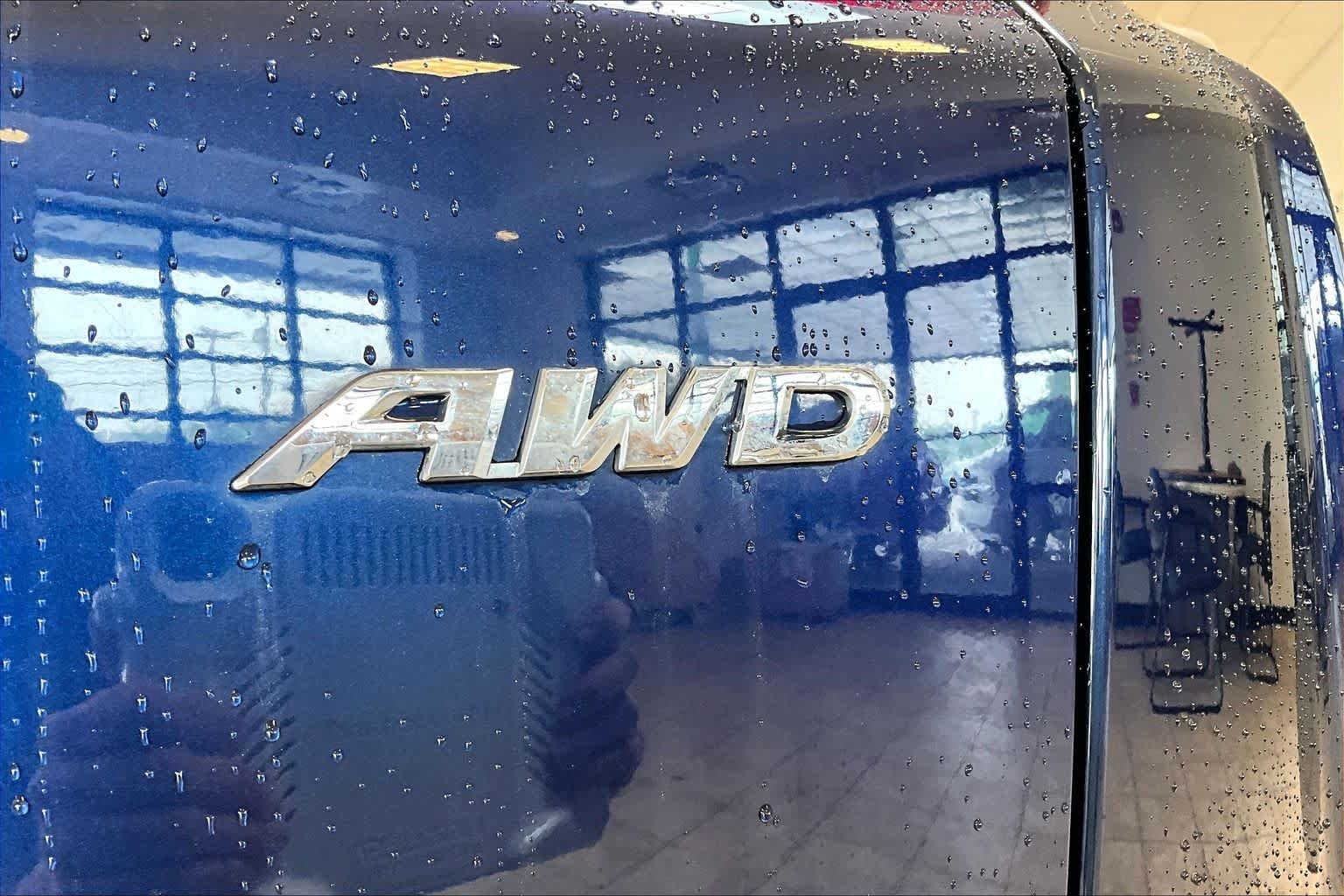 Used 2019 Obsidian Blue Pearl Honda EX image 10