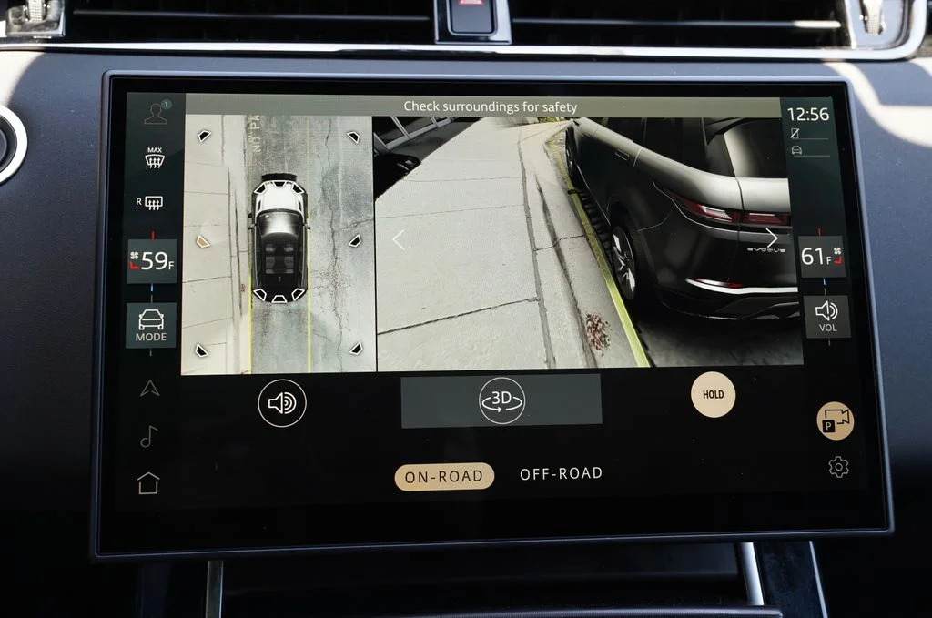 New 2026 Fuji White Land Rover  image 30
