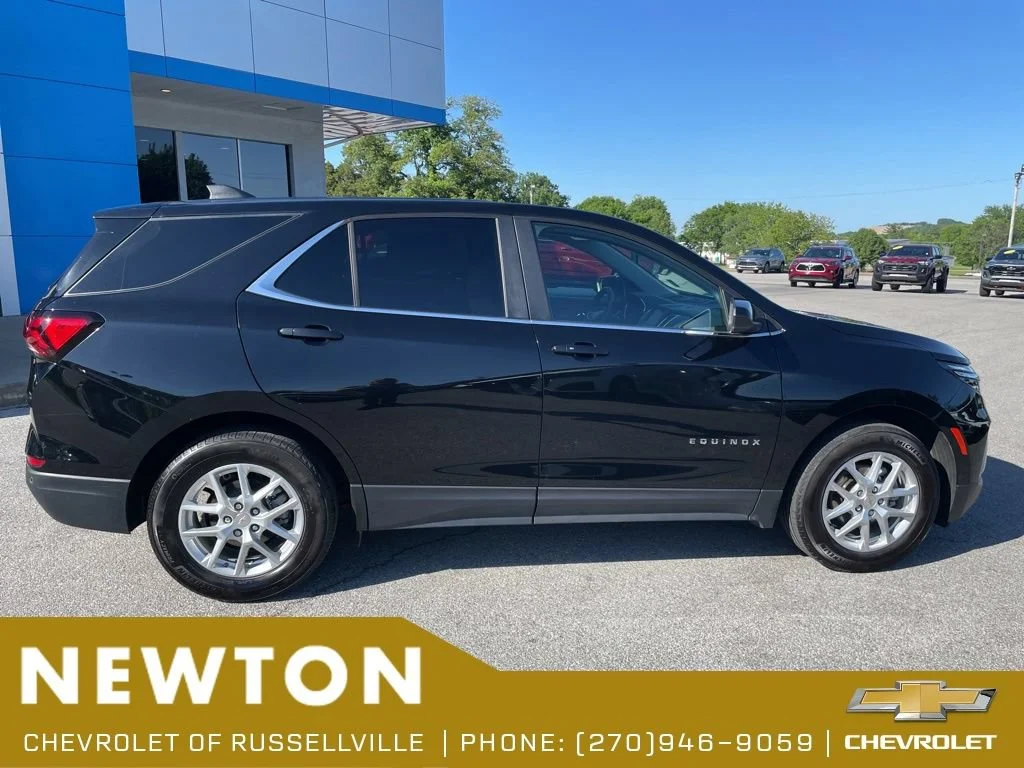 Used 2024 Mosaic Black Metallic Chevrolet LT image 44