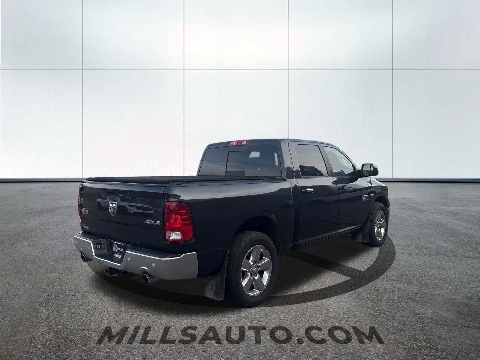 Used 2016 Gray Ram Big Horn image 6