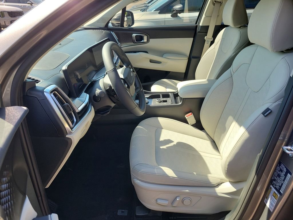 New 2026 Beige Kia EX image 26