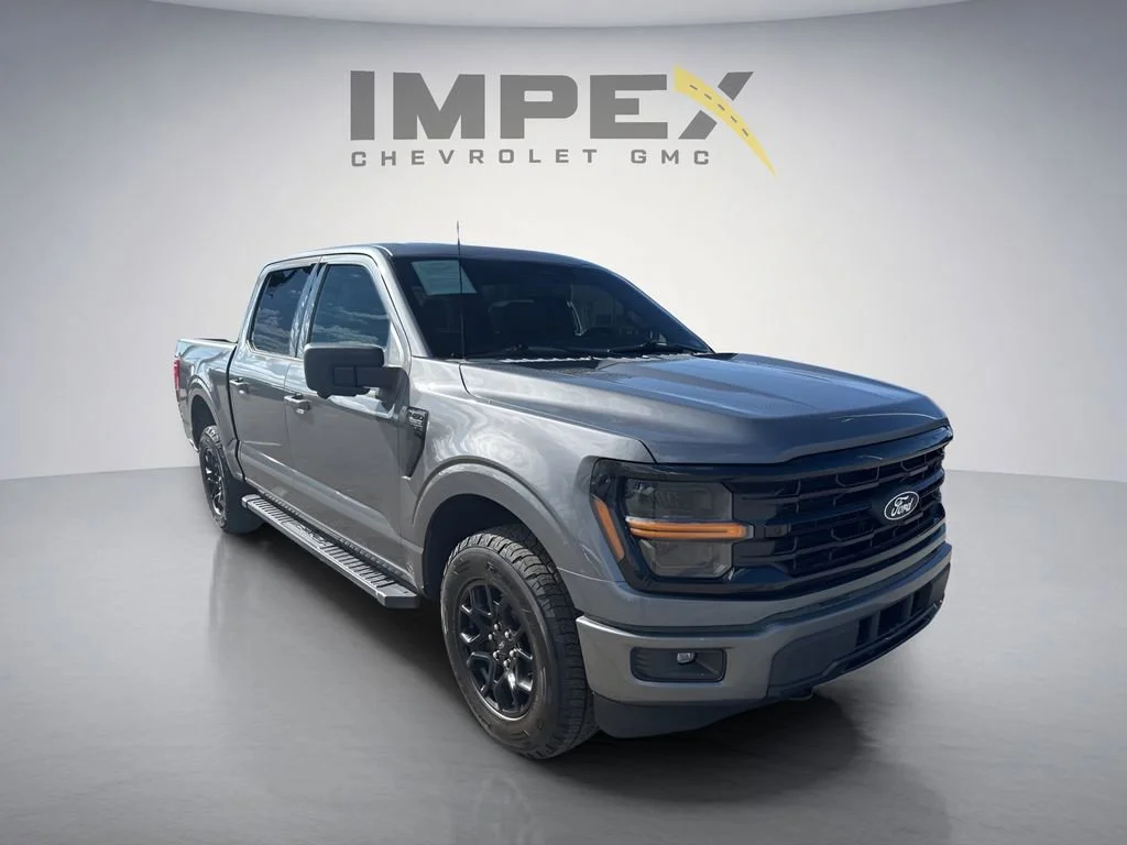 Used 2024 Gray Ford XLT image 7