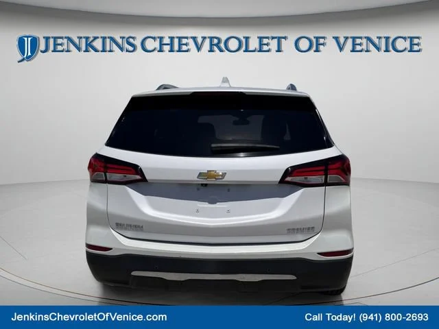 Used 2024 Iridescent Pearl Tricoat Chevrolet Premier image 6