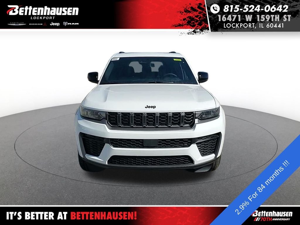New 2026 White Jeep Altitude image 14