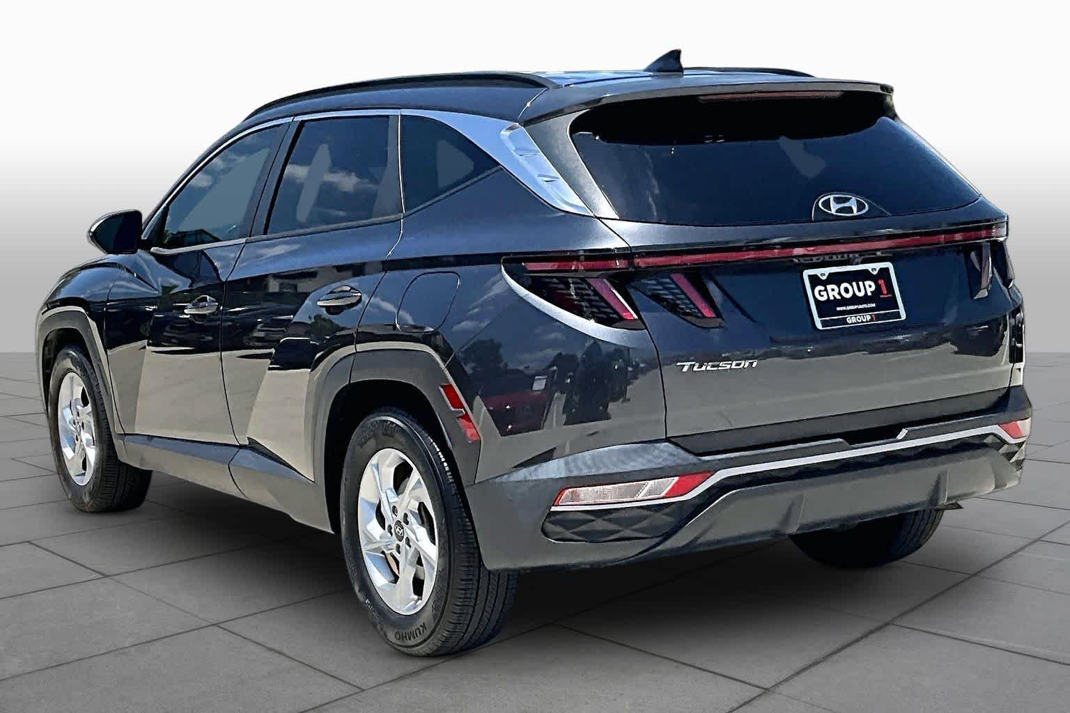 Used 2022 Portofino Gray Hyundai SEL image 11
