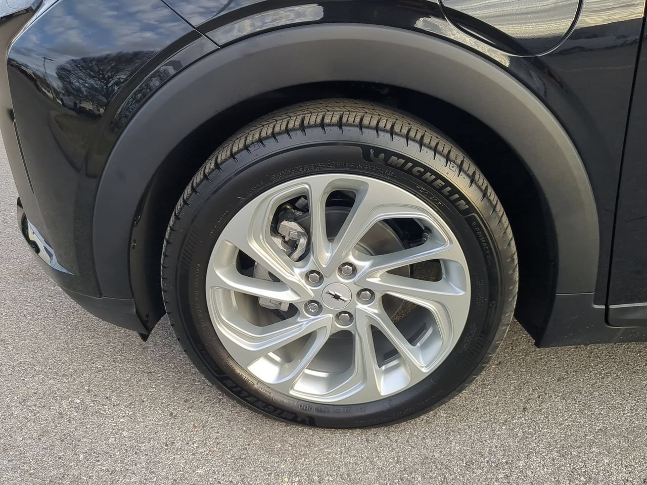 2027 Chevrolet Bolt LT - Photo 34