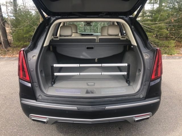 Used 2022 Blue Cadillac Premium Luxury image 12
