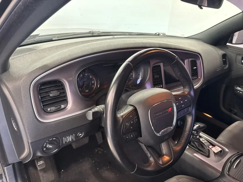Used 2021 Black Dodge SXT image 18