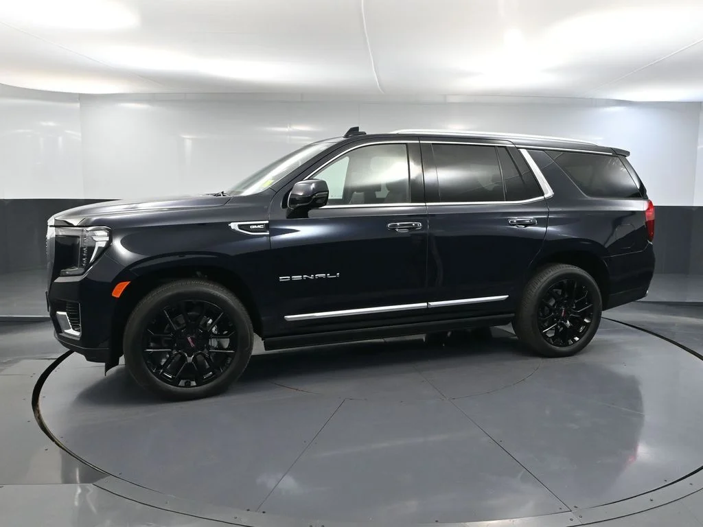 2023 GMC Yukon Denali - Photo 12