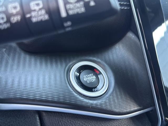 Used 2023 Gray Jeep Laredo image 13