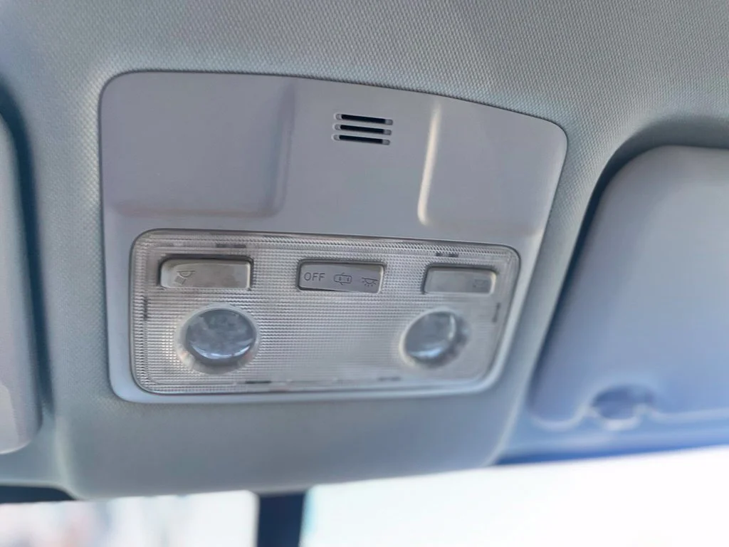 Used 2013 Magnetic Gray Metallic Toyota LE image 18