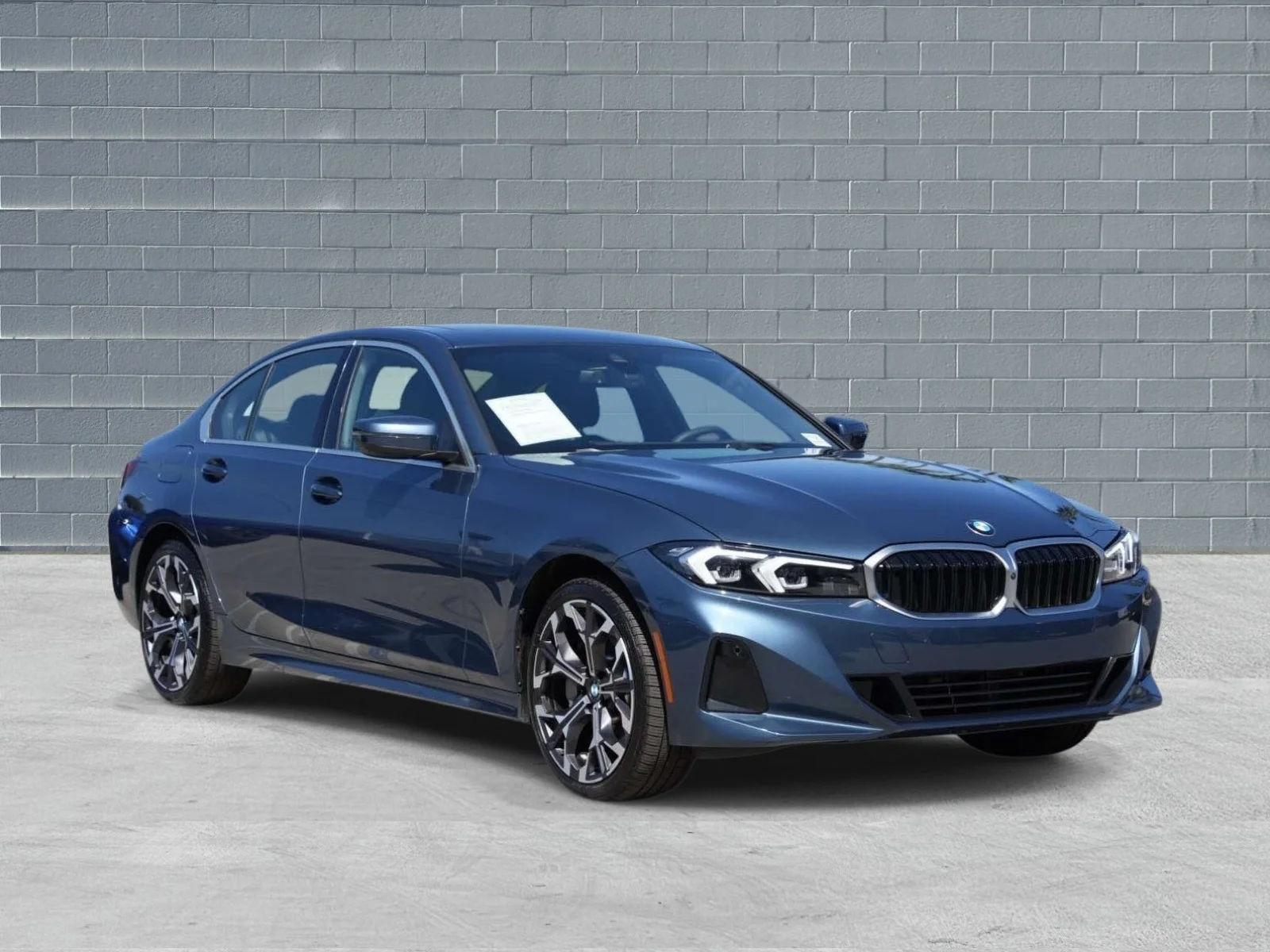 2026 BMW 3 Series 330i