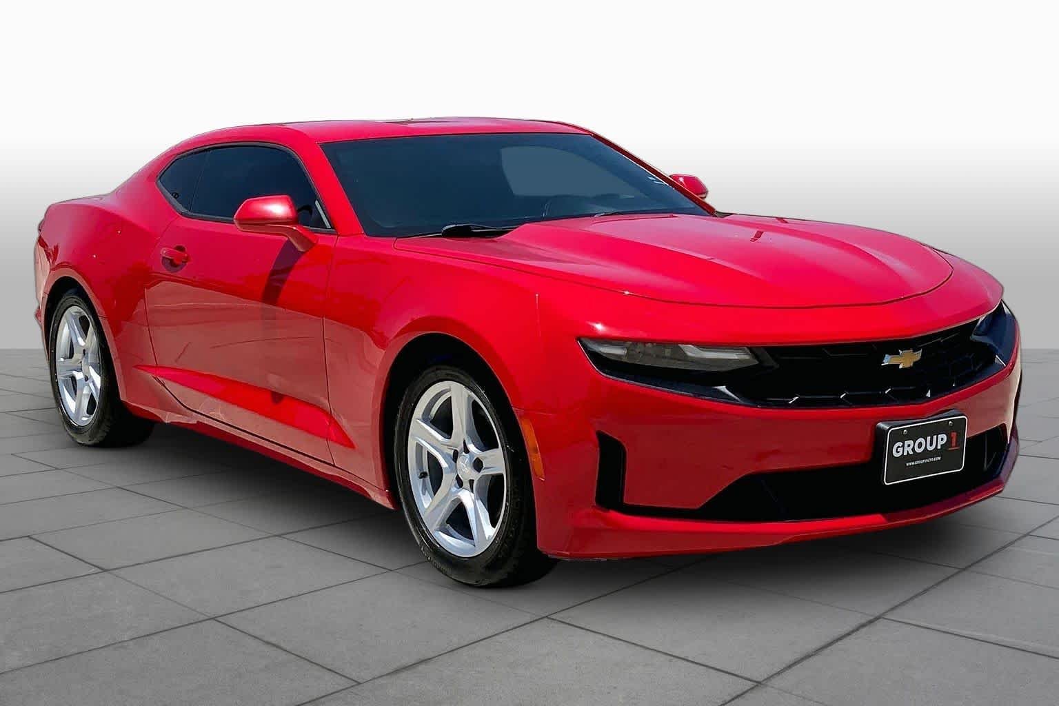 Certified Used 2020 RED HOT Chevrolet 1LT image 3