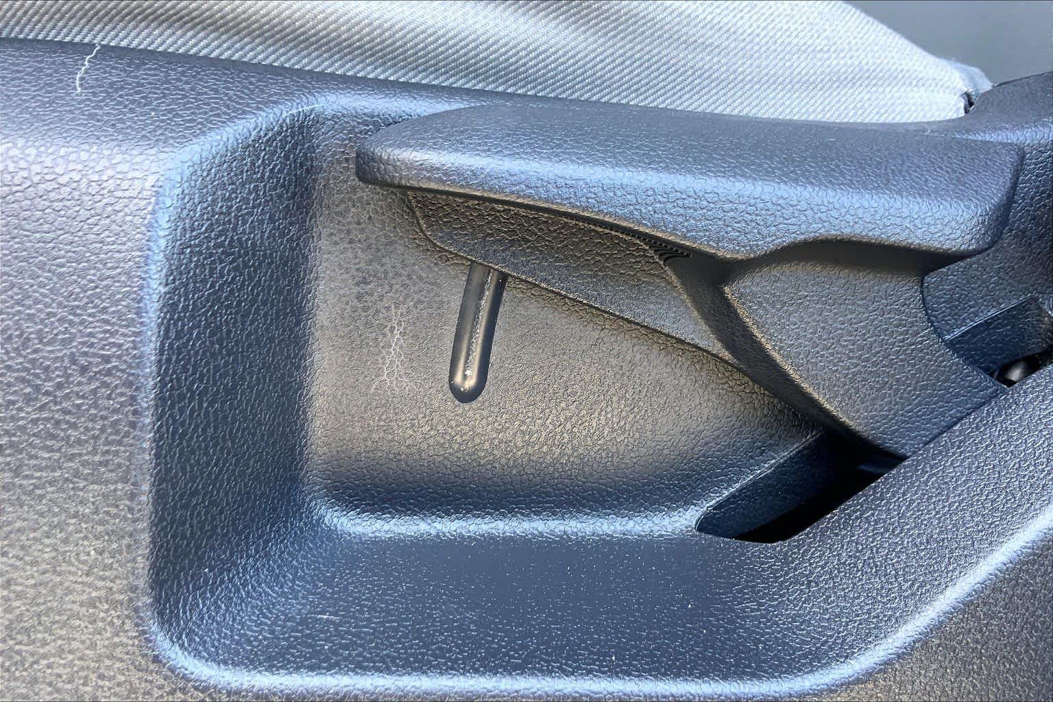 Used 2025 Blue Crush Metallic Toyota SR5 image 34