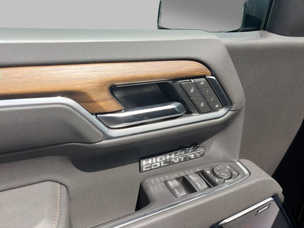 2026 Chevrolet Silverado 1500 High Country - Photo 14