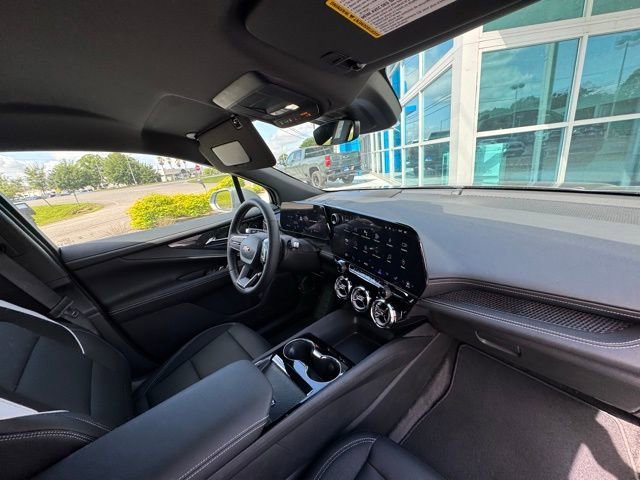 2025 Chevrolet Blazer EV LT - Photo 16