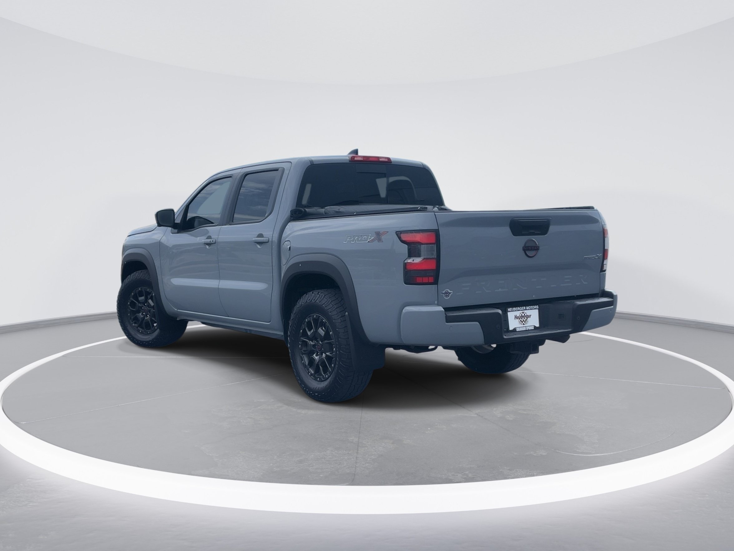 Used 2023 Boulder Gray Pearl Nissan PRO-X image 7