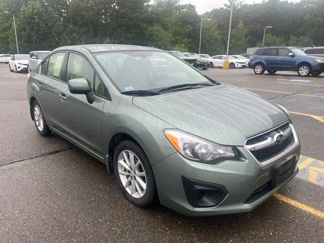 Used 2014 Jasmine Green Metallic Subaru Premium image 1