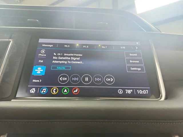 Used 2021 Onyx Black GMC Denali image 30