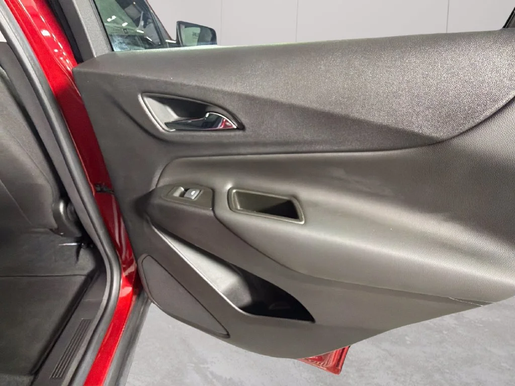 Used 2024 Radiant Red Tintcoat Chevrolet LT image 35