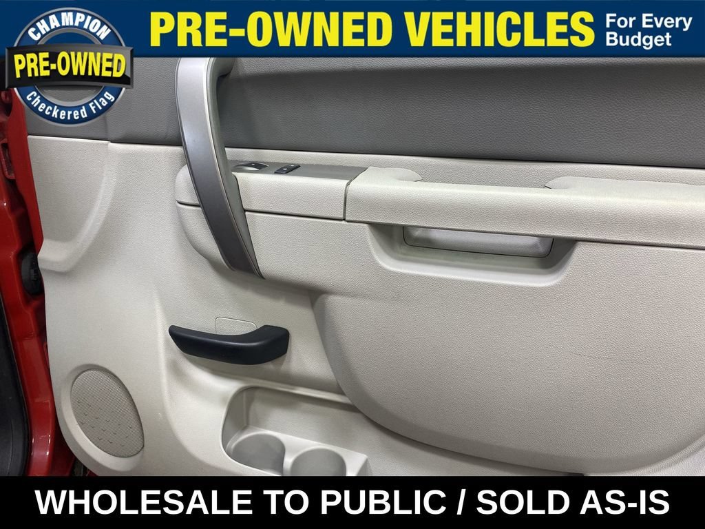Used 2012 VICTORY RED Chevrolet Work Truck image 28