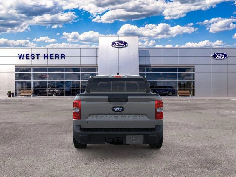 New 2026 Carbonized Gray Metallic Ford XLT image 6