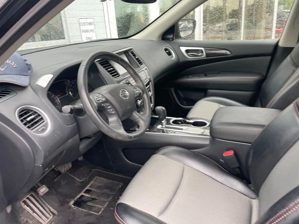 Used 2020 Black Nissan SV image 1