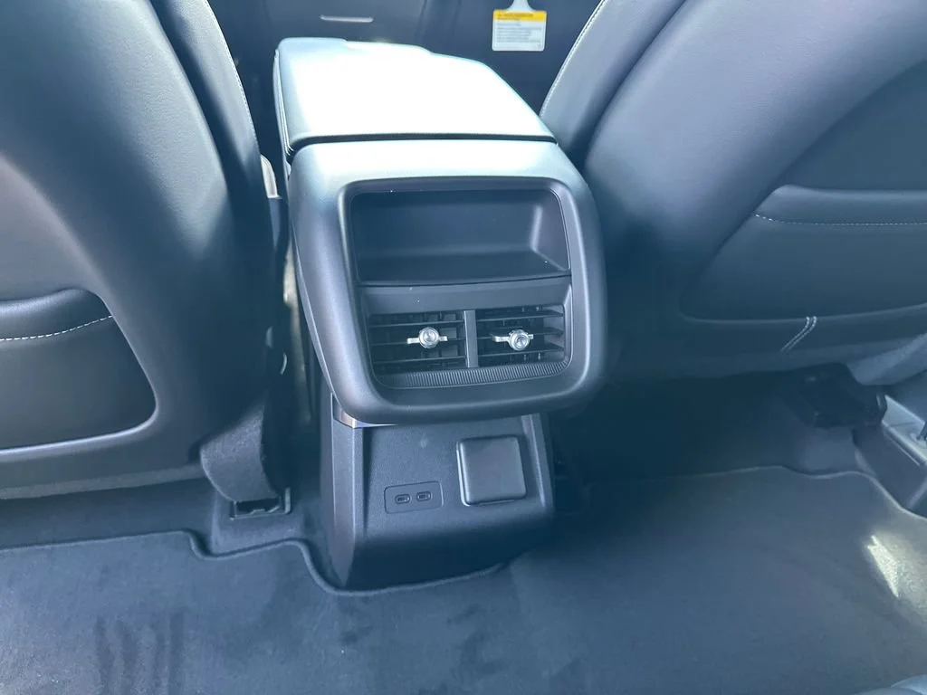 2026 Cadillac LYRIQ Premium Sport - Photo 29