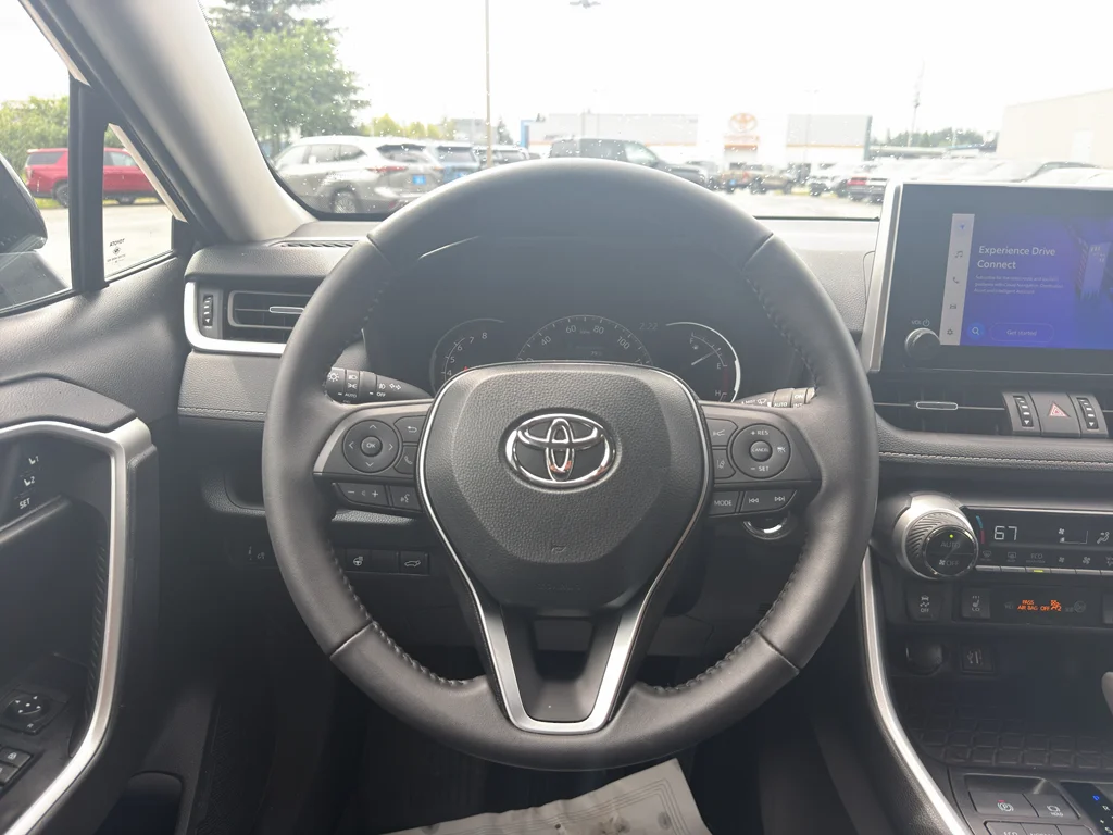 Used 2024 Blueprint Toyota XLE Premium image 18