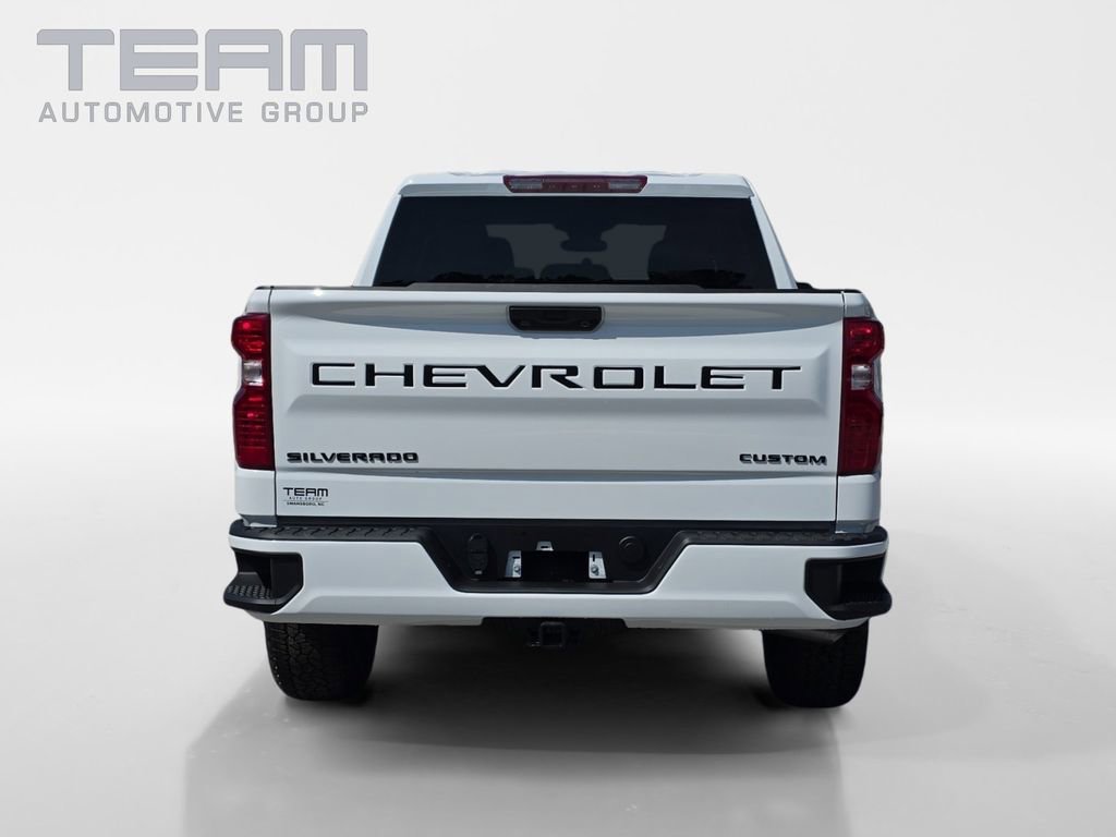 New 2026 Summit White Chevrolet Custom image 6