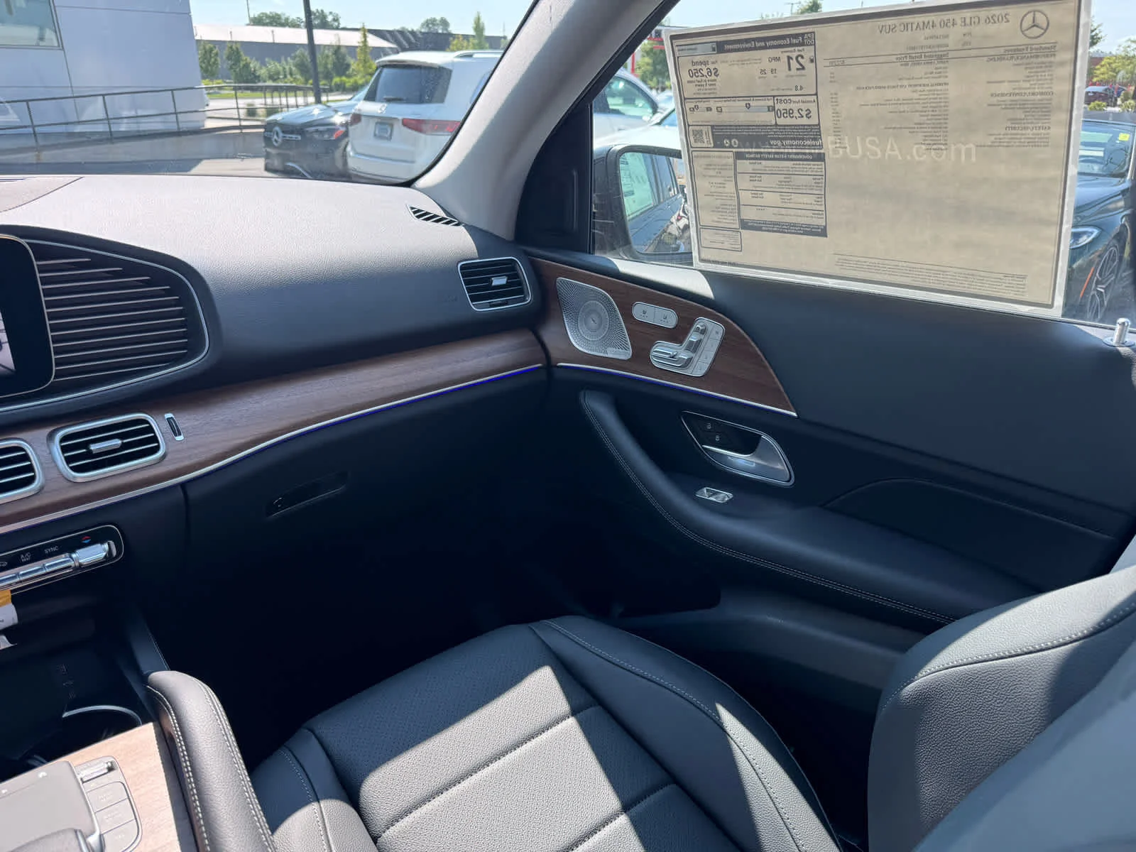 New 2026 Black Mercedes-Benz GLE 450 image 39