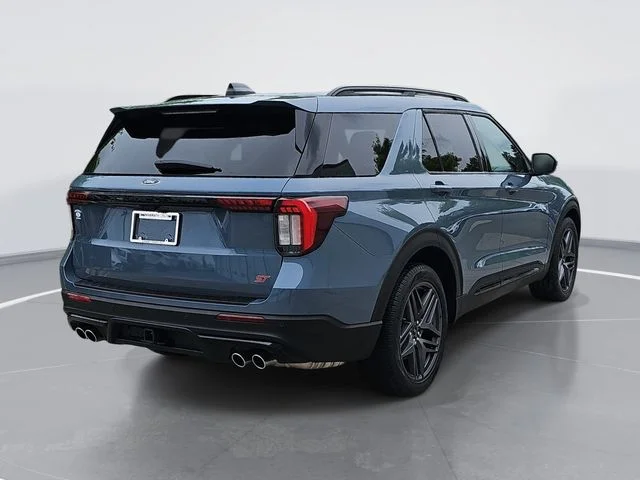 Used 2025 Blue Ford ST image 3
