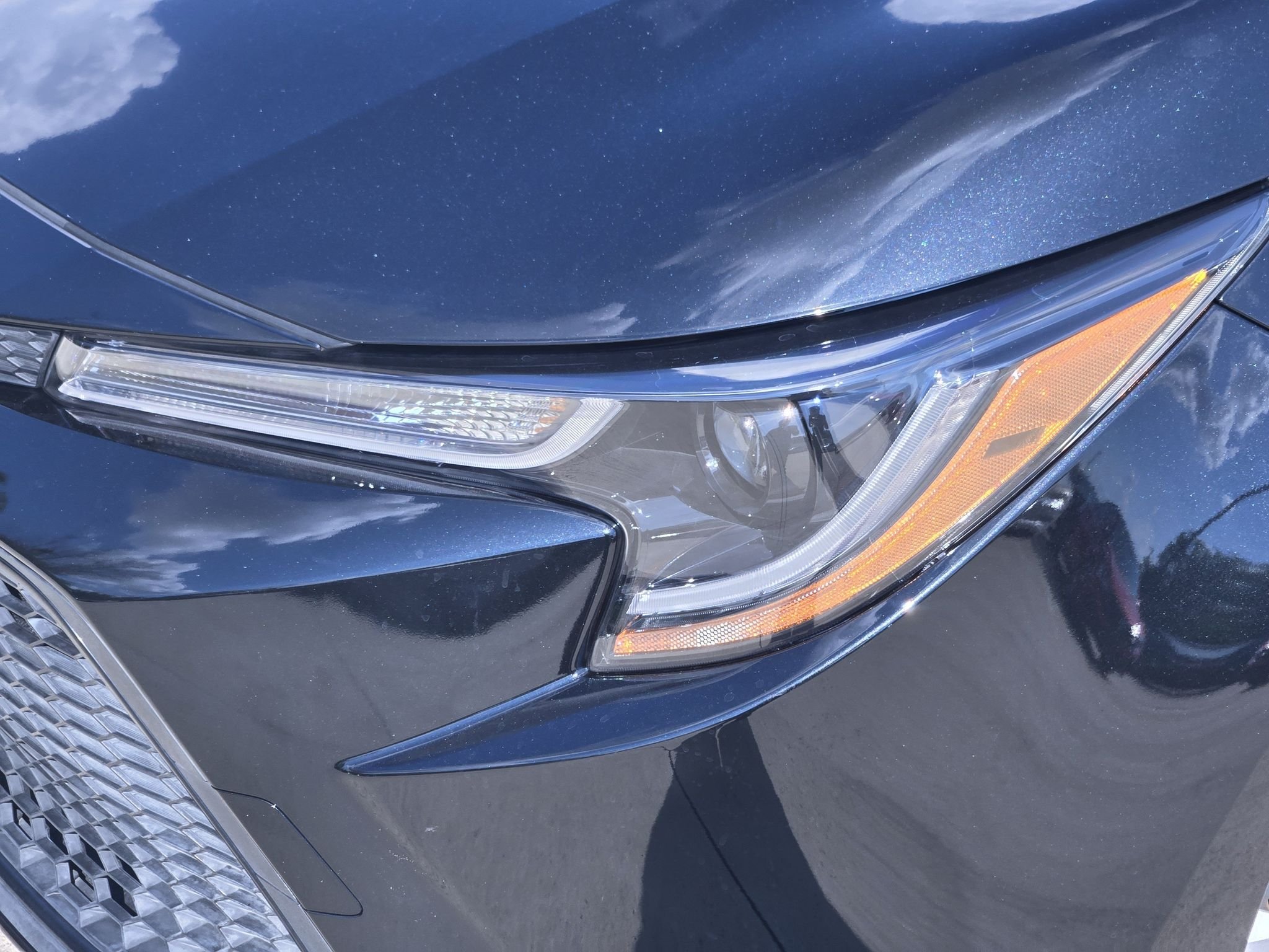 Used 2022 Black Sand Pearl Toyota LE image 10