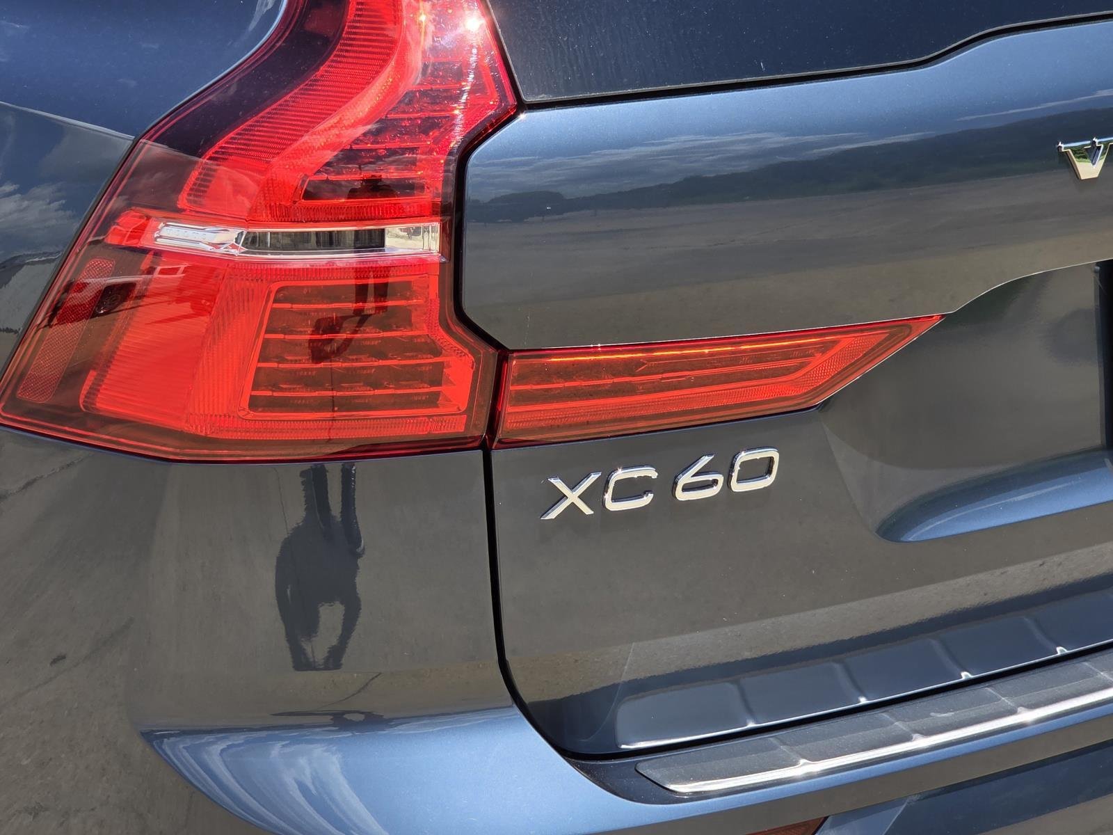 Used 2025 Denim Blue Metallic Volvo Plus image 8