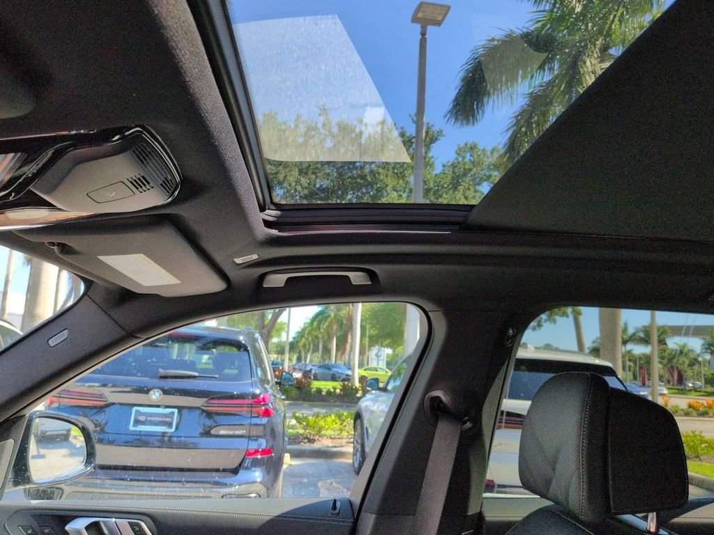 New 2026 Dravit Grey Metallic BMW xDrive40i image 20