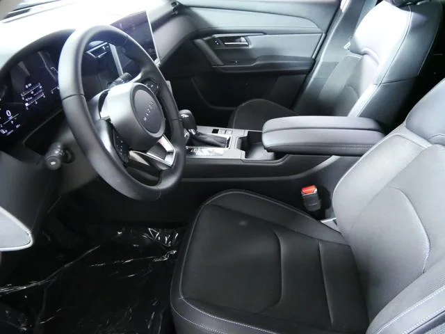 New 2026 Rhodium White Metallic Mazda 2.5 S Preferred AWD image 4