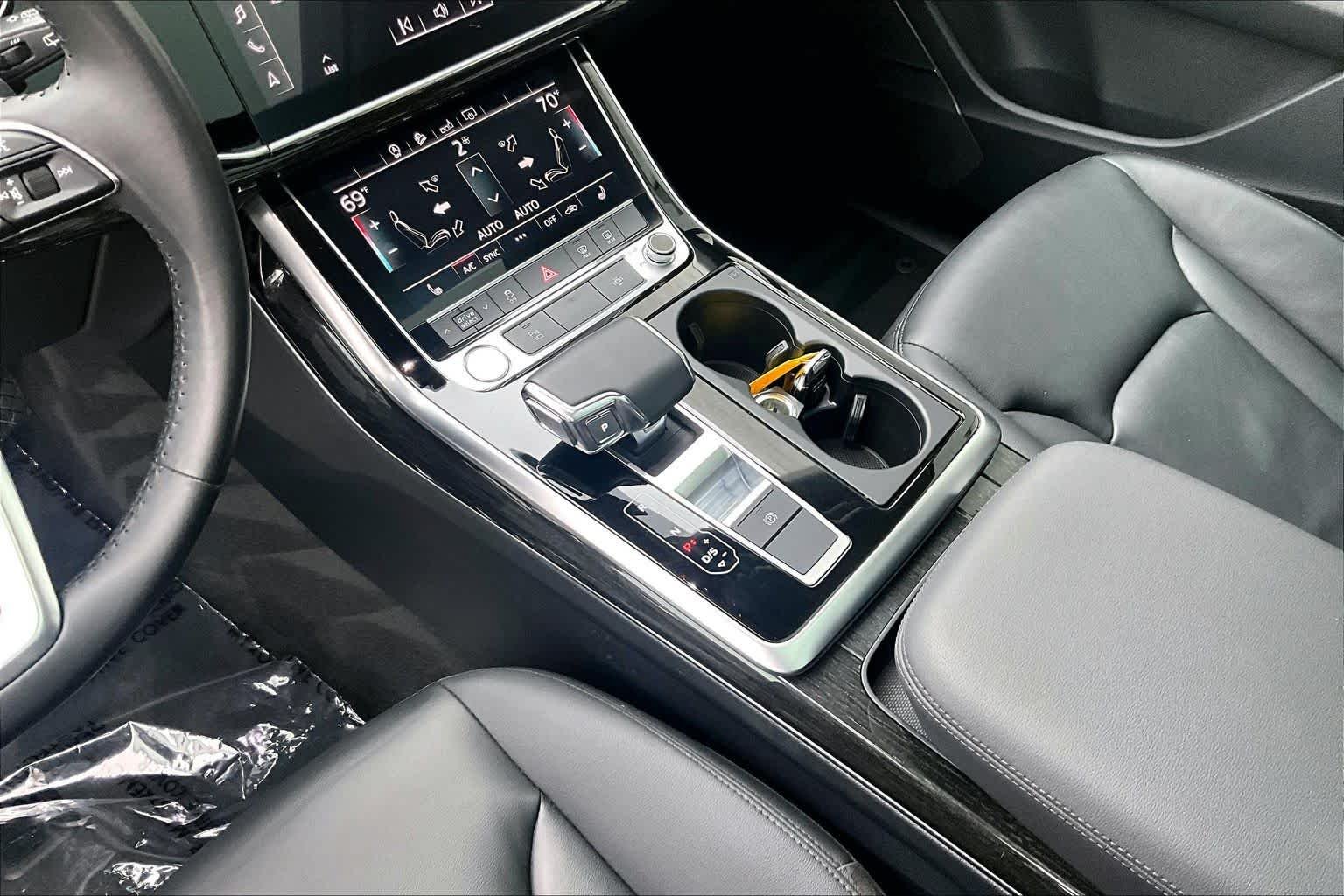 Used 2020 Samurai Gray Metallic Audi Premium Plus image 20