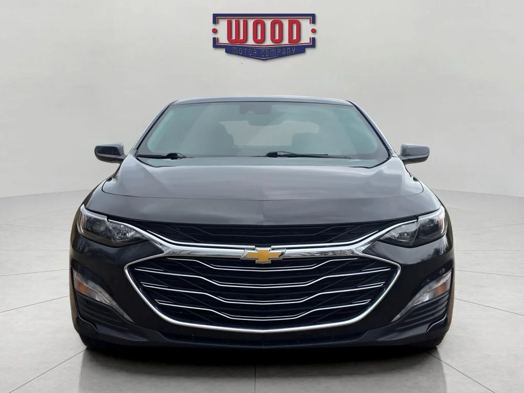 Used 2023 Mosaic Black Metallic Chevrolet LT image 5