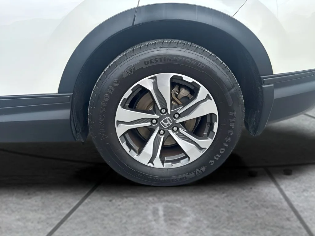Used 2018  Honda LX image 17