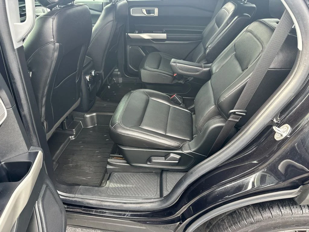Used 2021 Black Ford Limited image 21