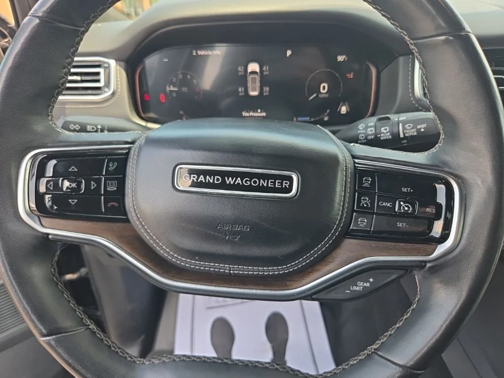 2023 Jeep Grand Wagoneer Series II - Photo 44