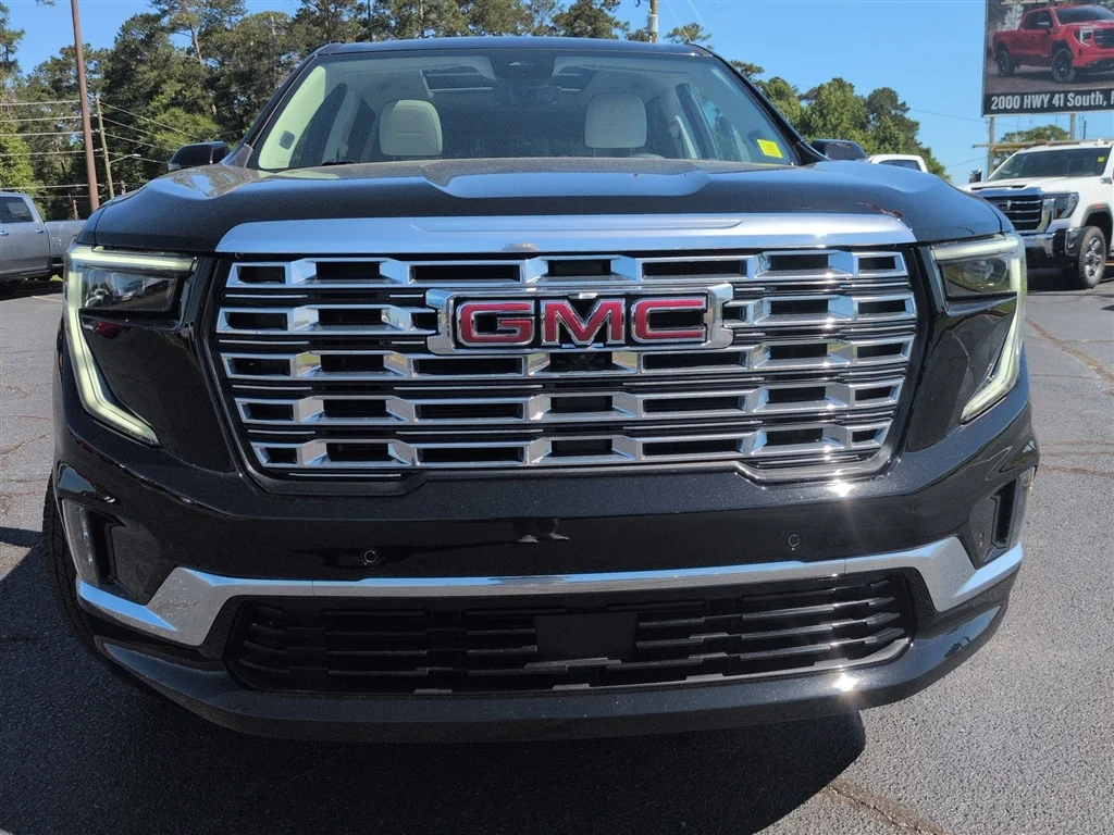 Used 2024 Ebony Twilight Metallic GMC Denali image 32