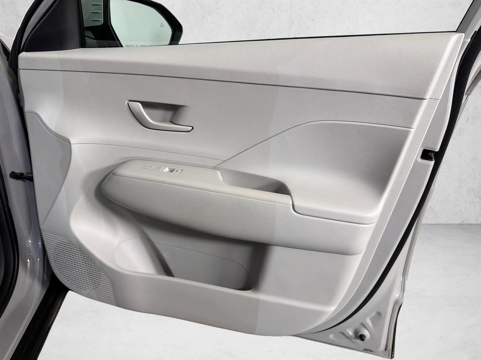 Used 2024 White Hyundai SEL image 14