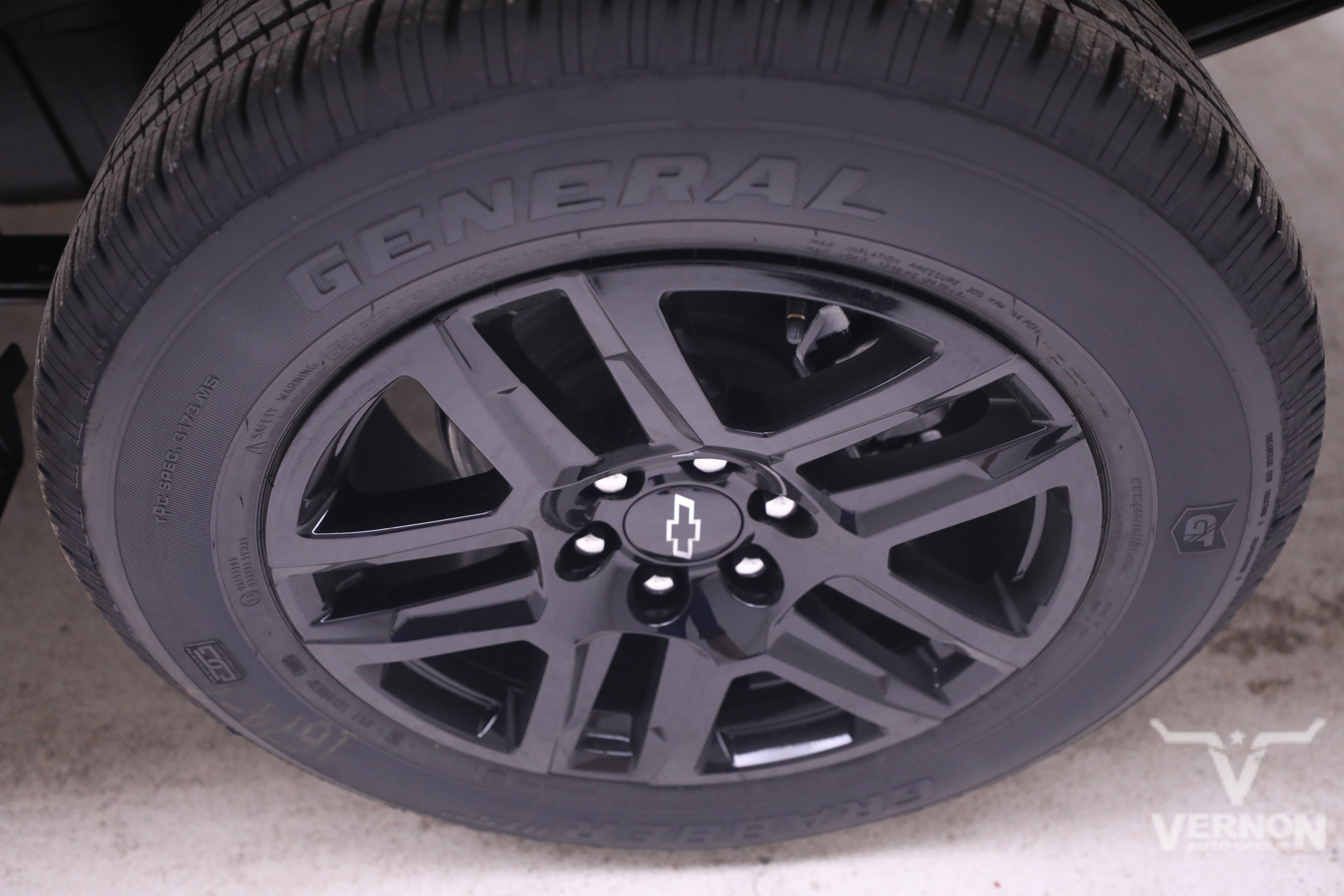 2026 Chevrolet Silverado 1500 Custom - Photo 34